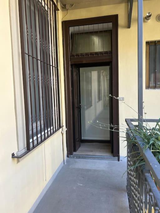 Bayres Blue Apartment Milano Exterior foto
